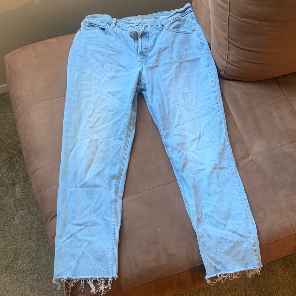 Old Navy Light Blue Ankle Jeans